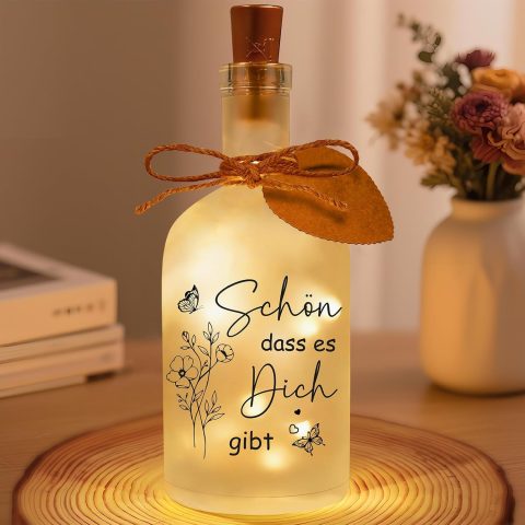 Leuchtflasche mit Spruch – kleines Geschenk für Frauen