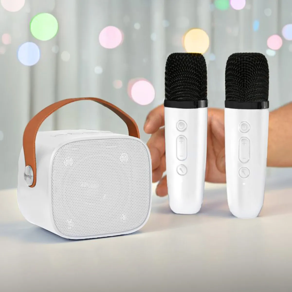 Mobile Karaokemaschine mit zwei Mikrofonen – Bild 4