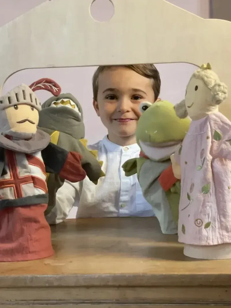 Drachen-Handpuppe für fantasievolle Rollenspiele – Bild 2