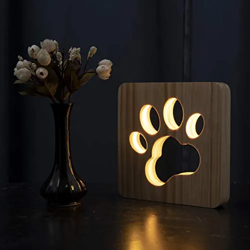 LED-Nachtlicht mit Hundepfote aus Holz – Bild 2